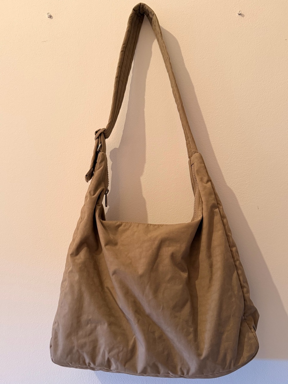 Baggu Large Shoulder Bag - Turtledove - Picture 2 of 3
